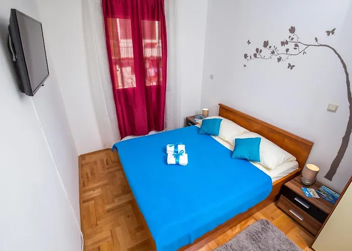 Apartment With A Parking Space - 13347 *
