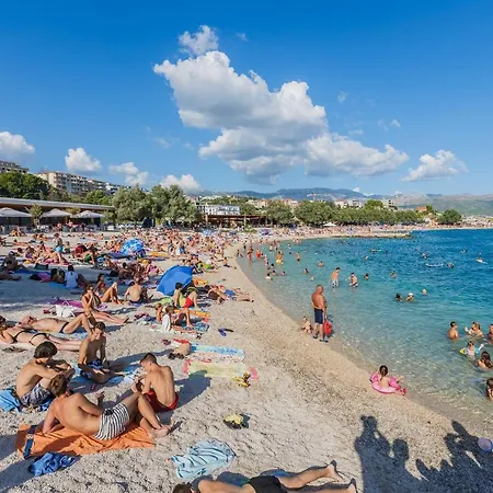 With A Parking Space - 13347 Daire *