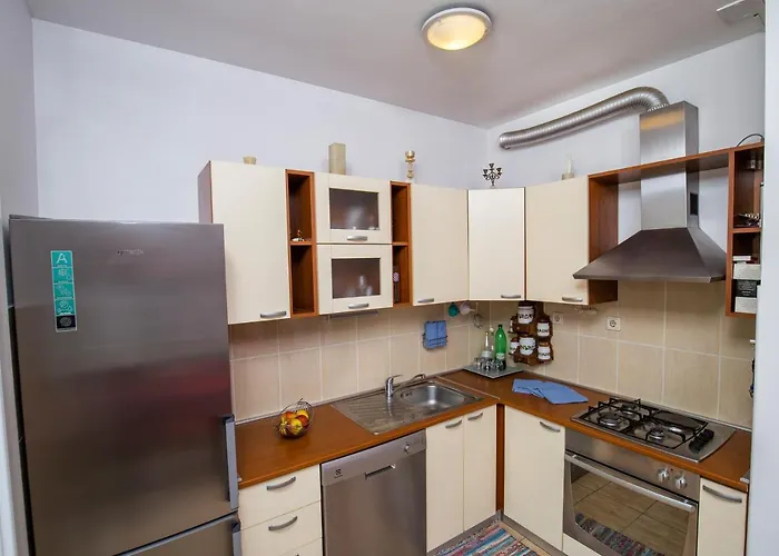 With A Parking Space - 13347 Apartman